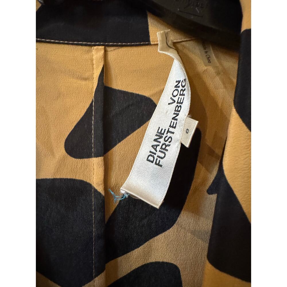 DIANE VON FURSTENBERG Eden silk blend Giraffe Wrap Midi Dress size 8 (Rare Find) - Picture 6 of 7